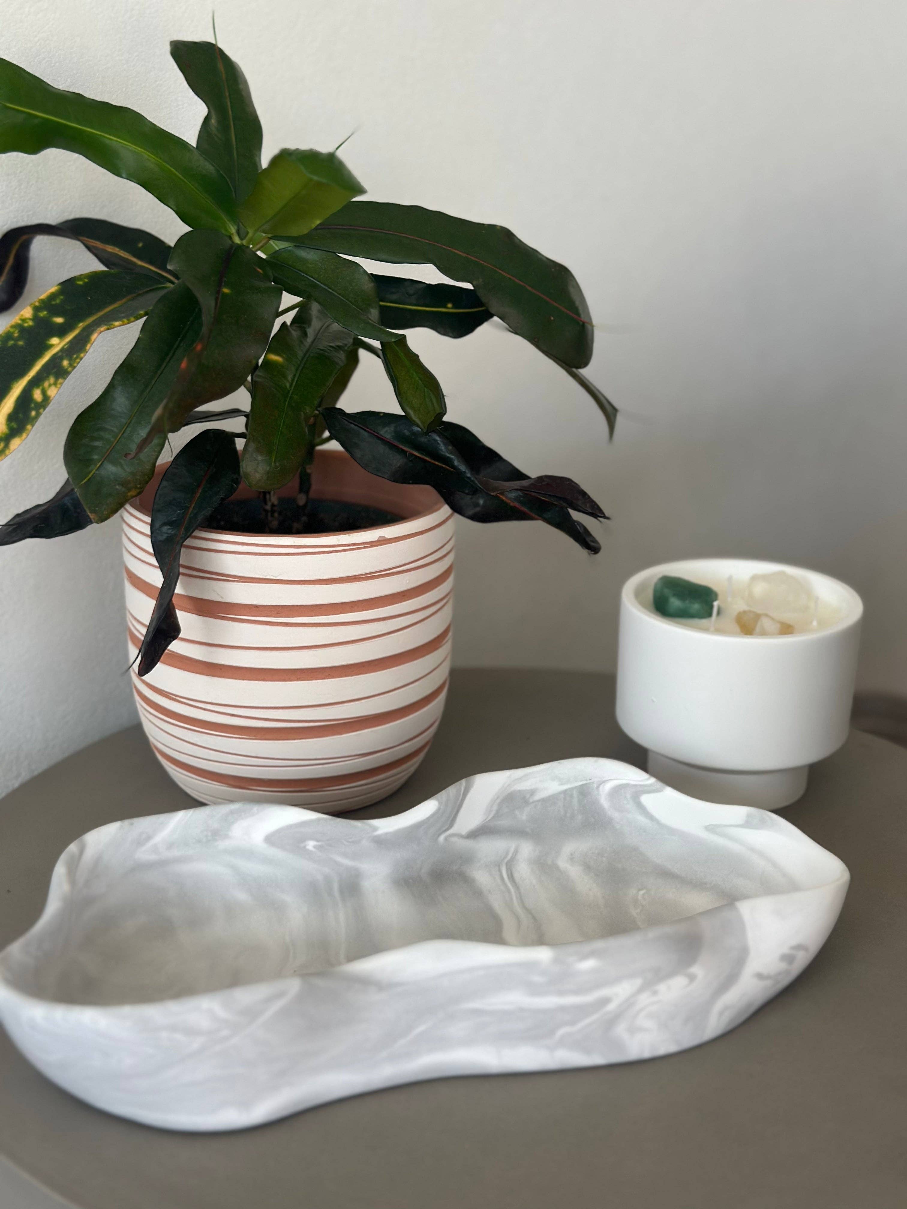 Color and Pour - Wholesale Decorative Tray - THE JAMIE DISH14