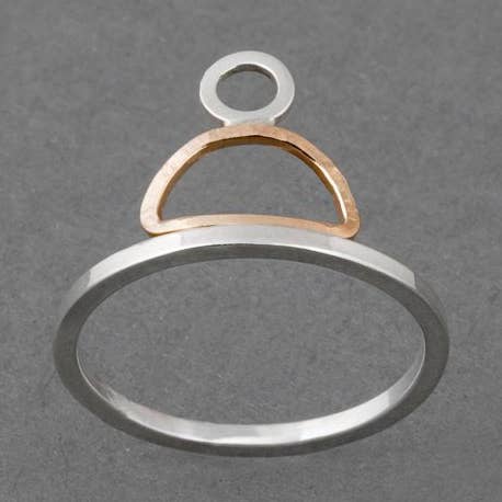 GLYPHE BICOLORE EMPILÉ BANDE pour la vente par HALEY LEBEUF JEWELRY