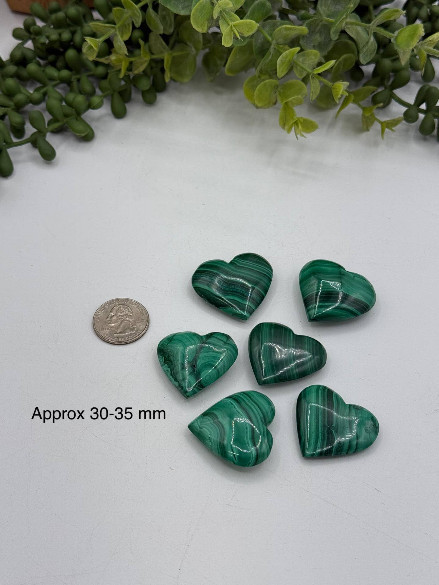 Meraki Gemstones - Wholesale Spiritual Stone/Crystal - Malachite Polished Hearts 1
