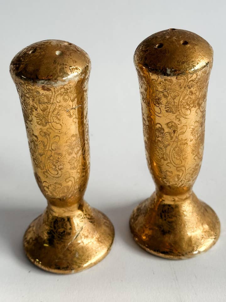 Vintage Gold Floral Salt & Pepper Shakers – Etched Glass for wholesale by Heirloom & Honey