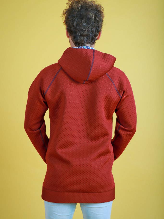 Sweat à capuche long en néoprène pour homme « Waves » pour la vente par Alon Clothing