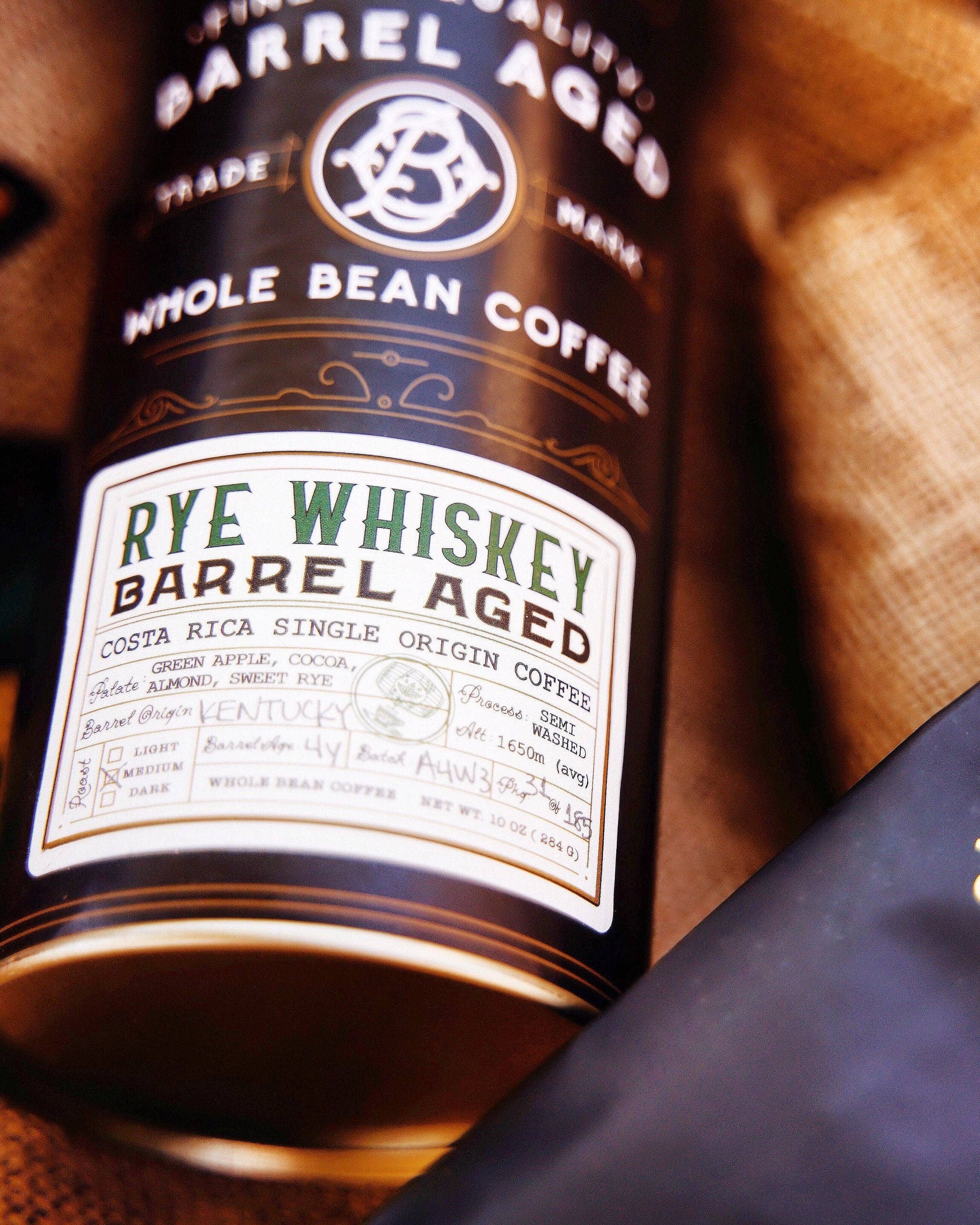 Oak and Bond Coffee Co. - Vente Grains de café - Café vieilli en fût de seigle Whisky1
