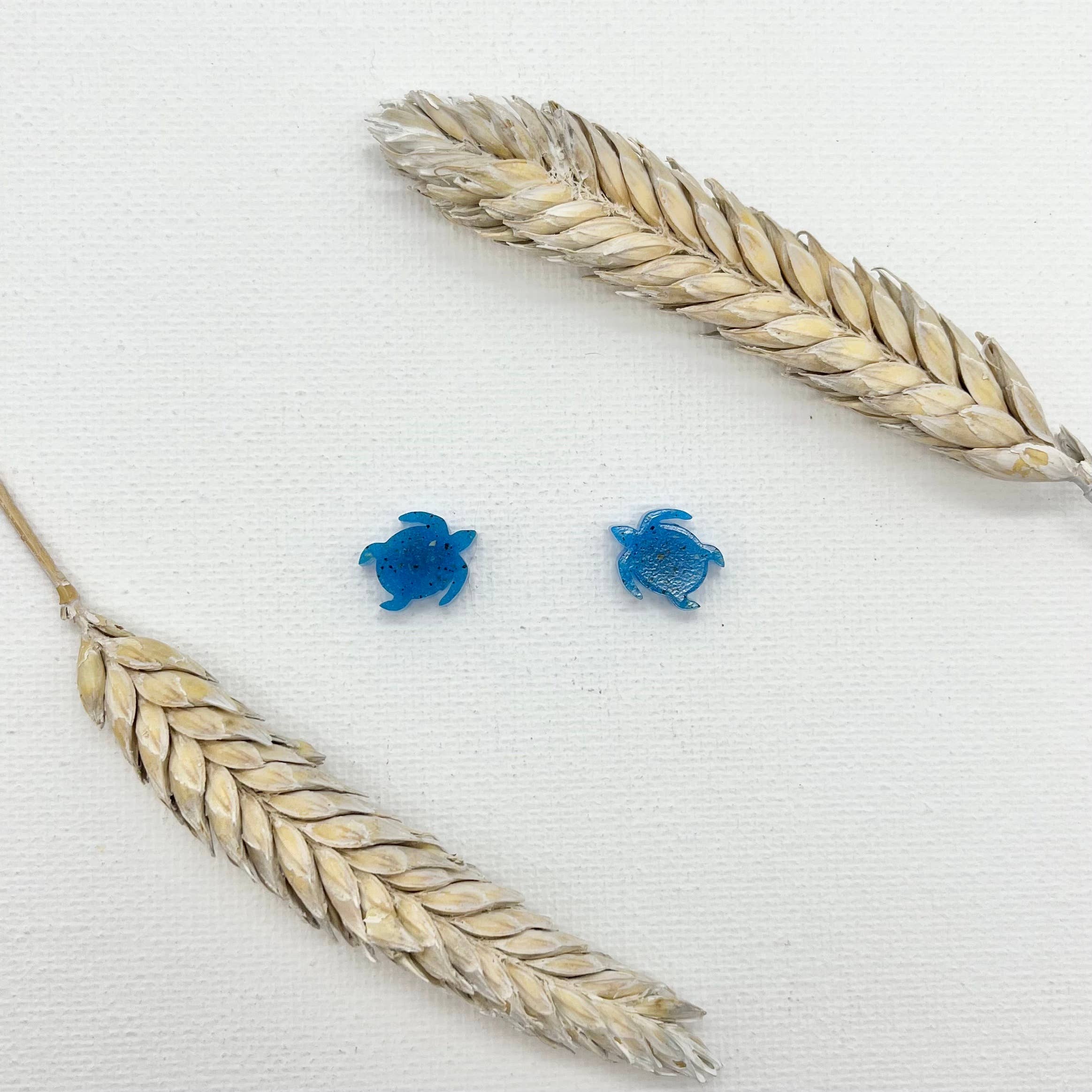 Sandy Beaches Shop - Wholesale Stud/Post Earrings - Custom Sand Turtle Studs | Beach Sand2