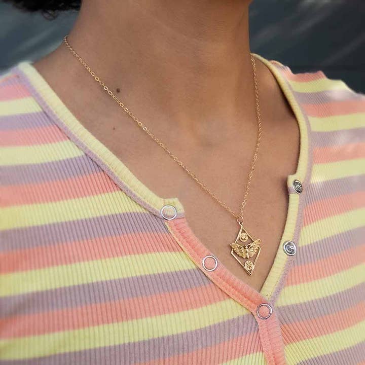 Nina Designs - Wholesale Halskettinghanger - Geometrische mottenketting van sterling zilver of brons3