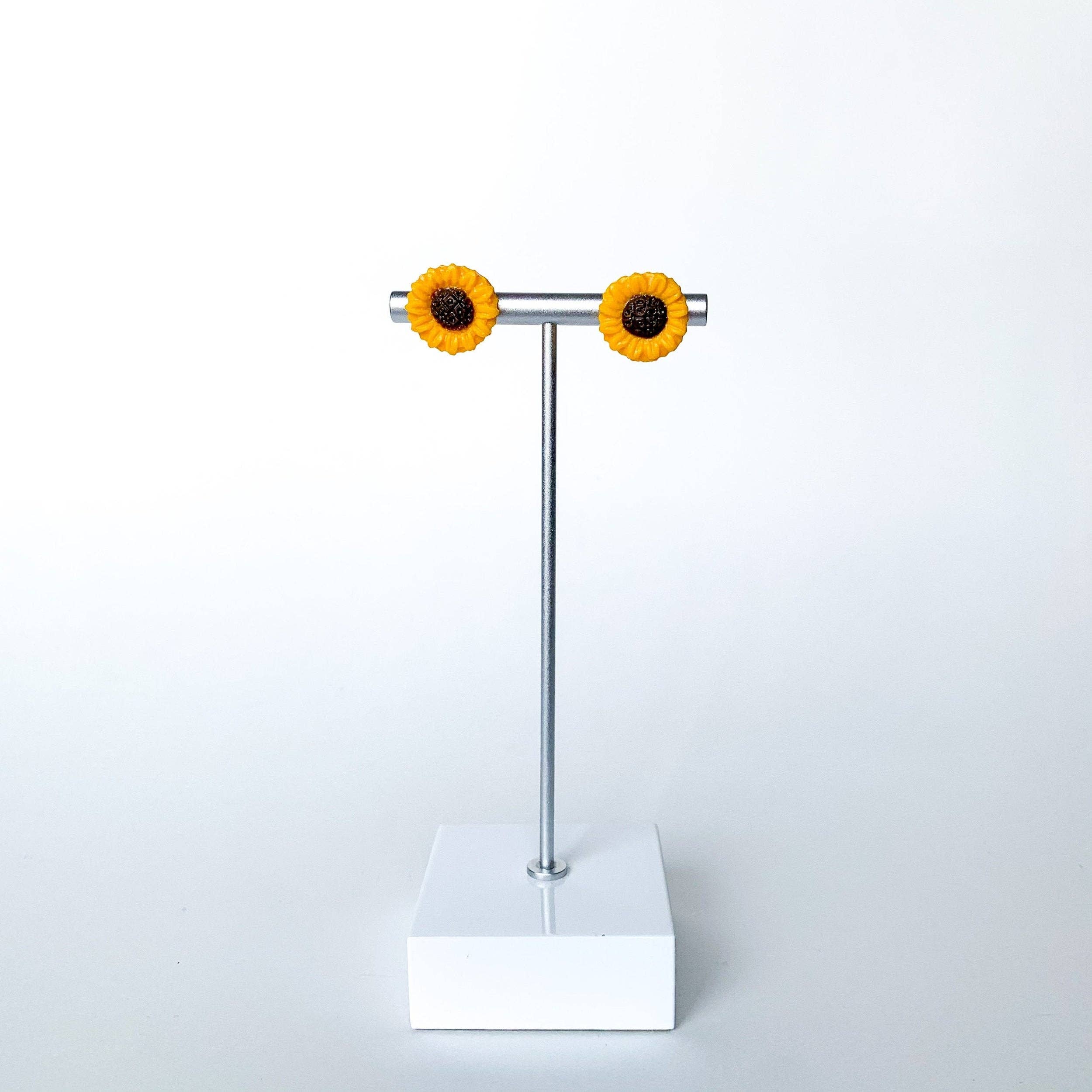 Sundried Peach - Wholesale Stud/Post Earrings - Sunflower Studs2