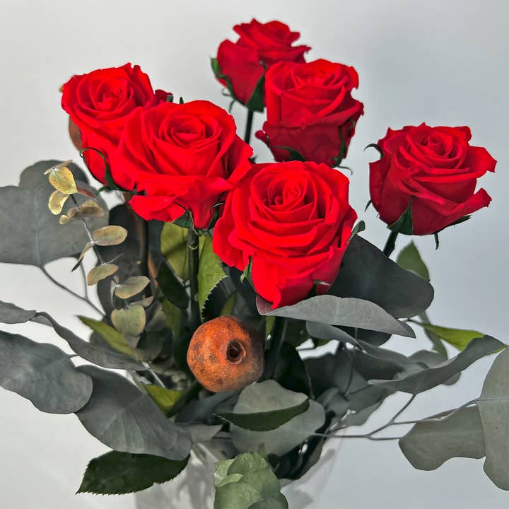 2626 Designs - Wholesale Dried/pressed flowers - 12, 16 Inch Long Premium Preserved Real Red / White Roses 12