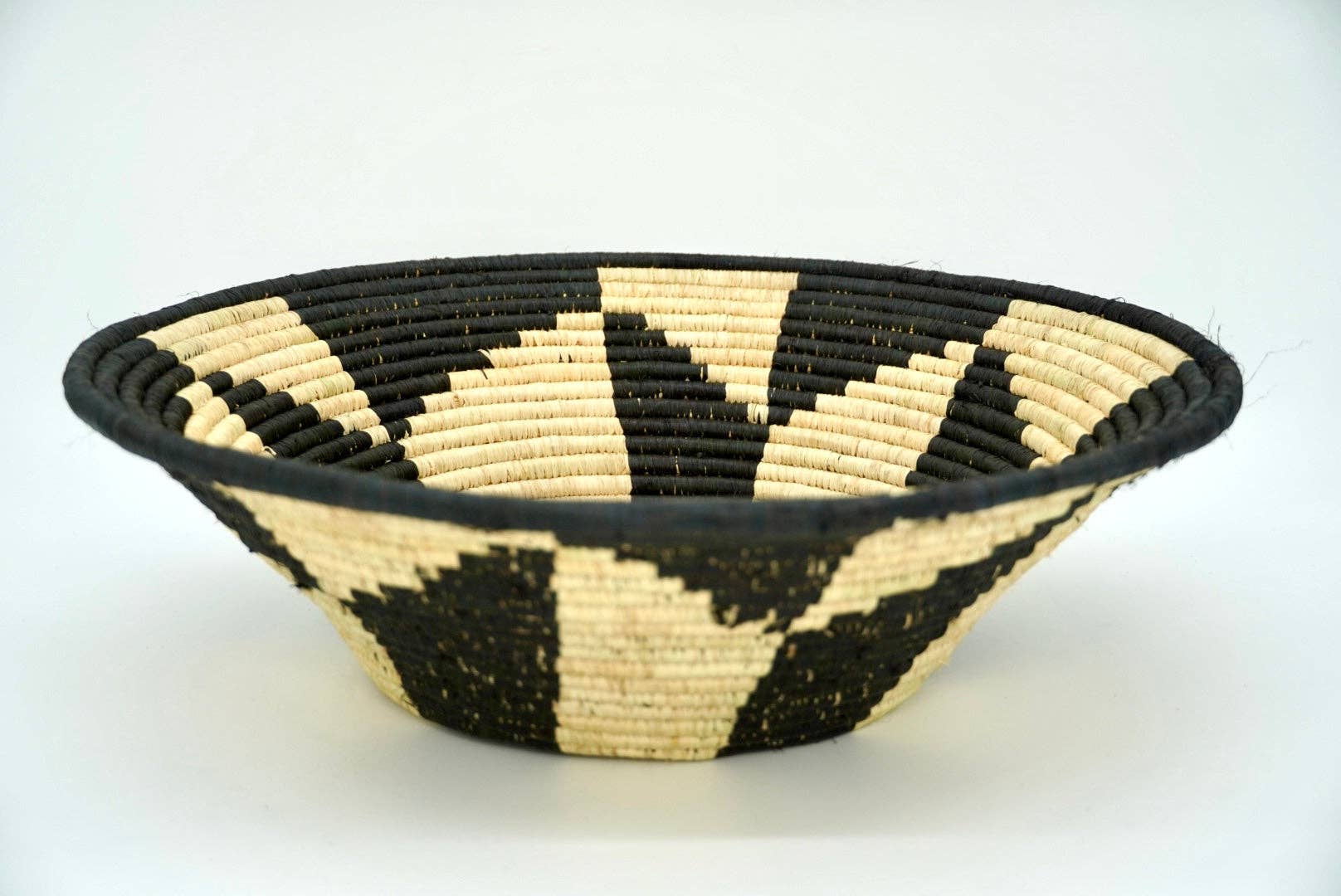 Crazy Love Africa - Wholesale Basket - Pinwheel Basket1