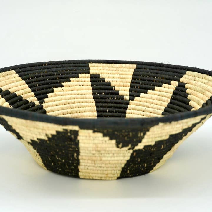Crazy Love Africa - Wholesale Basket - Pinwheel Basket1