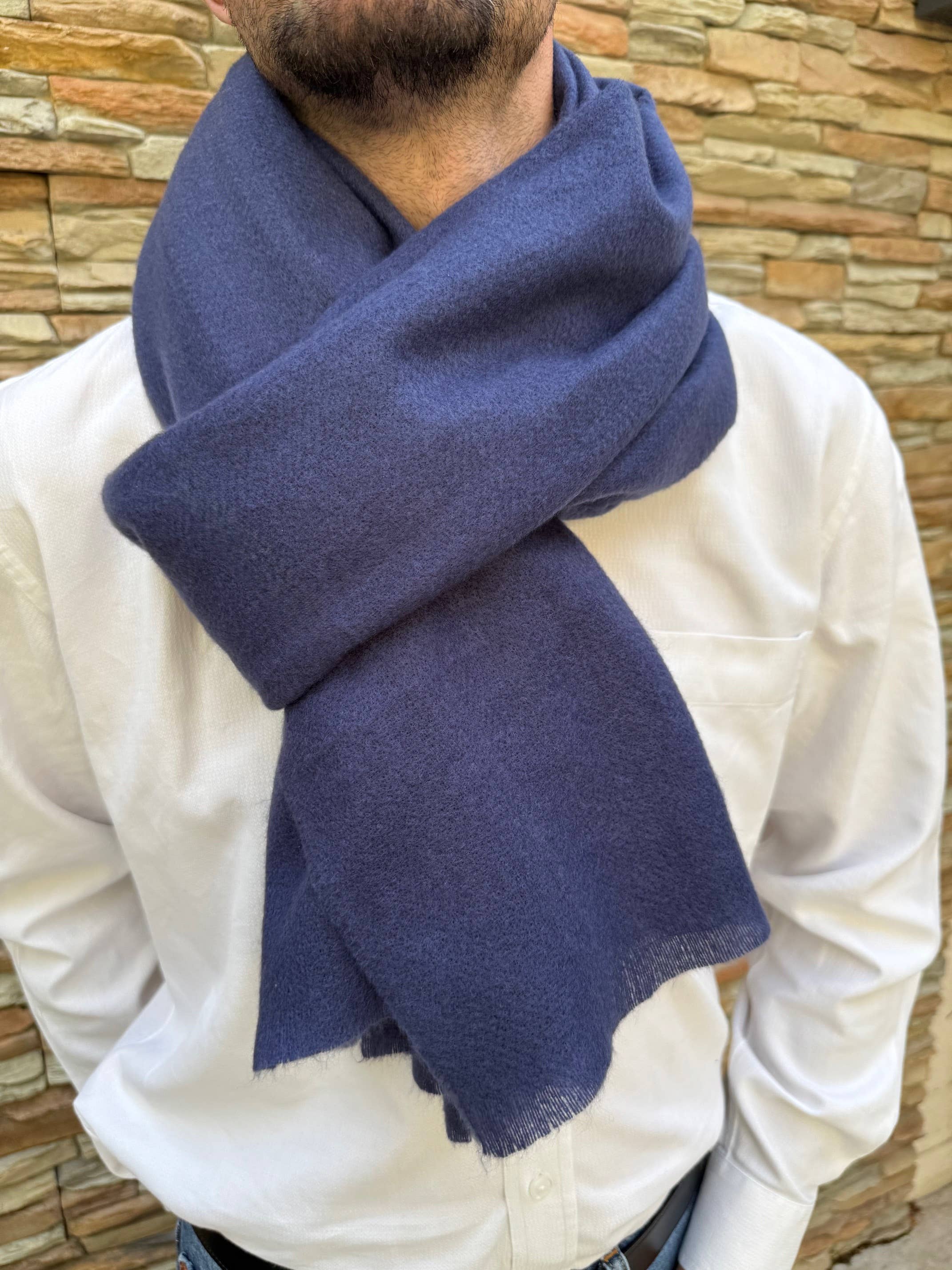 Maison Unik Accessoires - Wholesale Scarf - Unisex - Unisex cashmere-touch scarf – Softness and elegance3