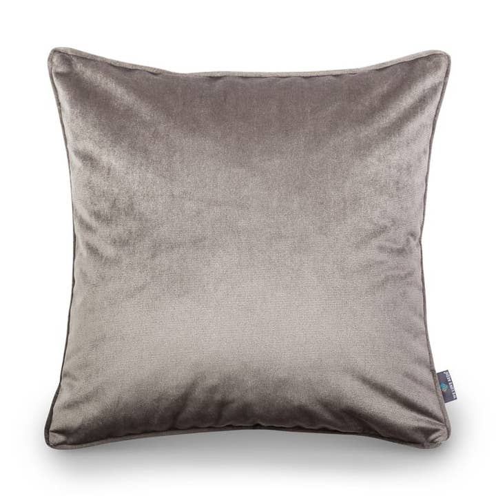 Cuscino decorativo Velluto grigio 50x50 cm per la vendita all'ingrosso da parte di We Love Beds