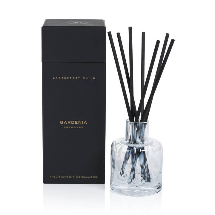 Diffuseur à roseaux en verre opale Apothecary Guild dans une boîte cadeau pour la vente par Zodax