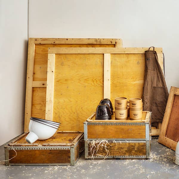 We Are Nook – wholesale Lampshade – Angled Cloche Enamel Lamp Shade White5