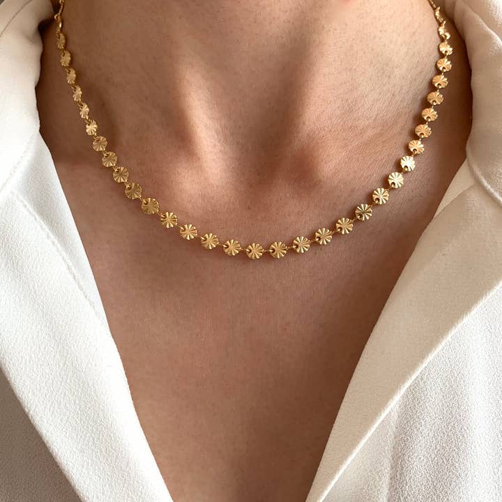 Victoire Collection - Vendita all'ingrosso Collane di perline/perle - Collana tonda con nappine