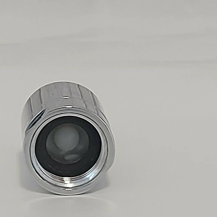 Eco-Work Süd UG - Venta al por mayor Platitos para jabón de baño - Adaptador para ducha con protección antical, disuelve la cal y mantiene limpia la ducha2