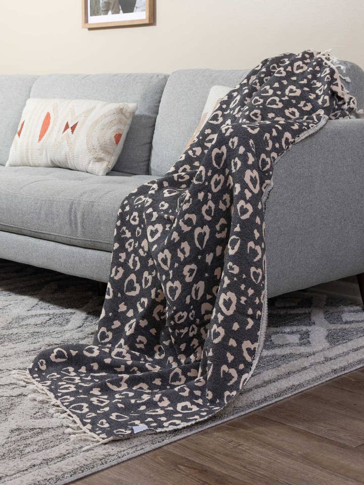 Manta de Algodão Turco de Algodão Orgânico Coração de Leopardo, Preto
por atacado de InfuseZen