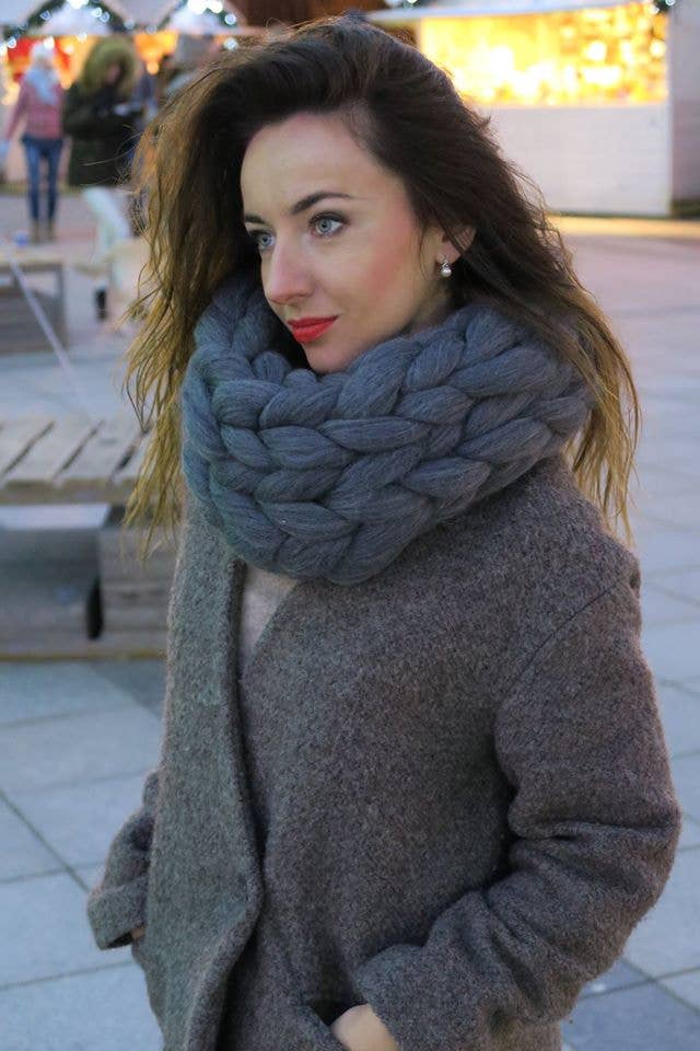 woolexperts - Wholesale Scarf - Women's - Chunky knit scarf Winter Scarf Infinity scarf 100% wool6