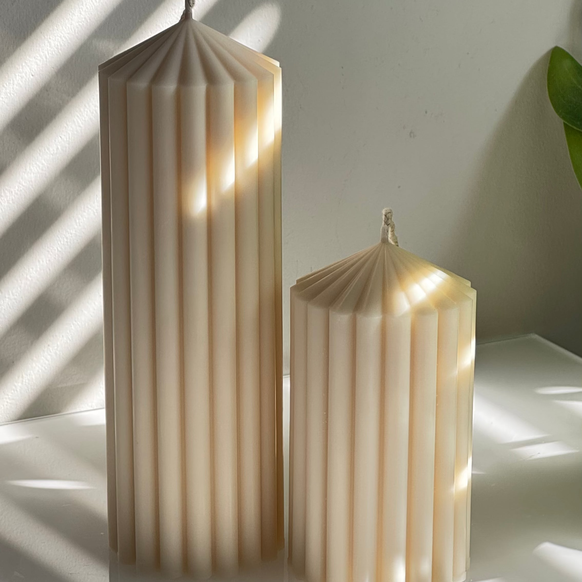 Homebody Living & Co. - Wholesale Pillar Candle - The Sculpted Ribbed Pillar Candle1