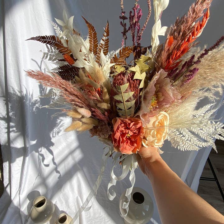 Hidden Botanics – Flores secas/prensadas por atacado – Bouquet de Noiva com Flores Secas - Vermelho Rústico e Laranja Nº 23