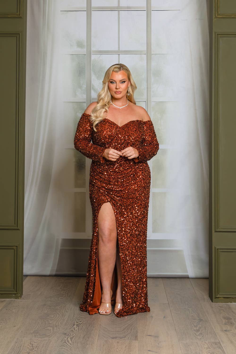 RICARICA INC. - Wholesale Gown - Women's - P1641P9-PLUS SIZE LONG SLEEVE OFF SHOULDER MAXI DRESS 5