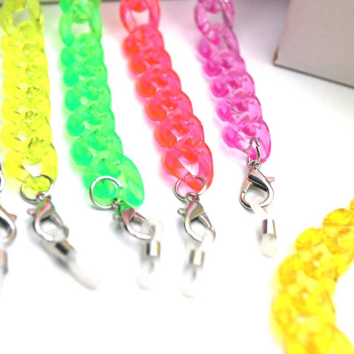 Genesis Sunglasses - Wholesale Eyewear Cases & Holders - Women's - C116 eyeglasses holder1