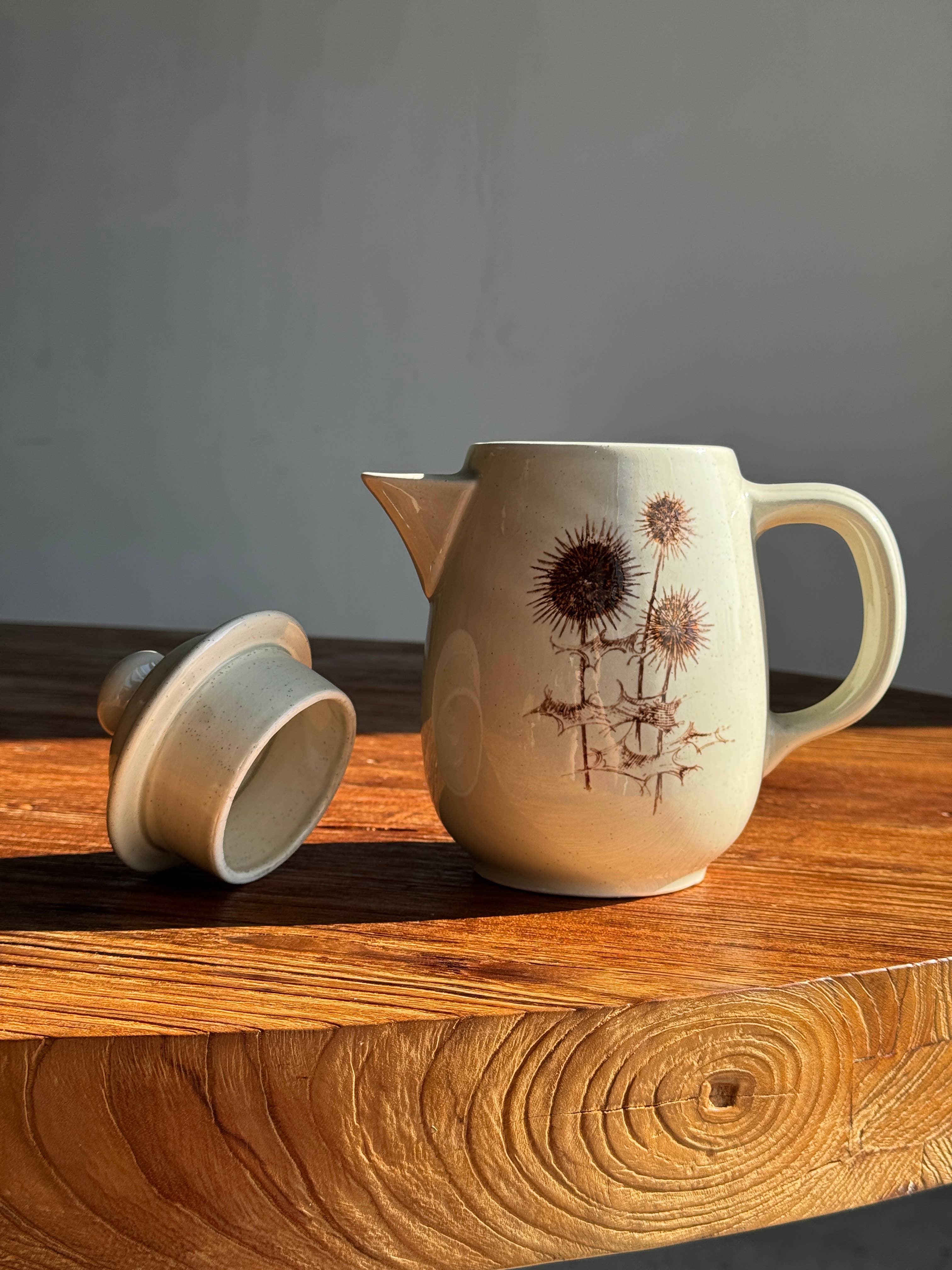 Office Objets - Wholesale Tea Pot - Sarreguemines teapot with thistle patterns H209