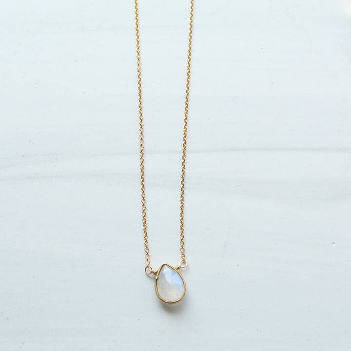 Colar em ouro Moonstone por atacado de Panache