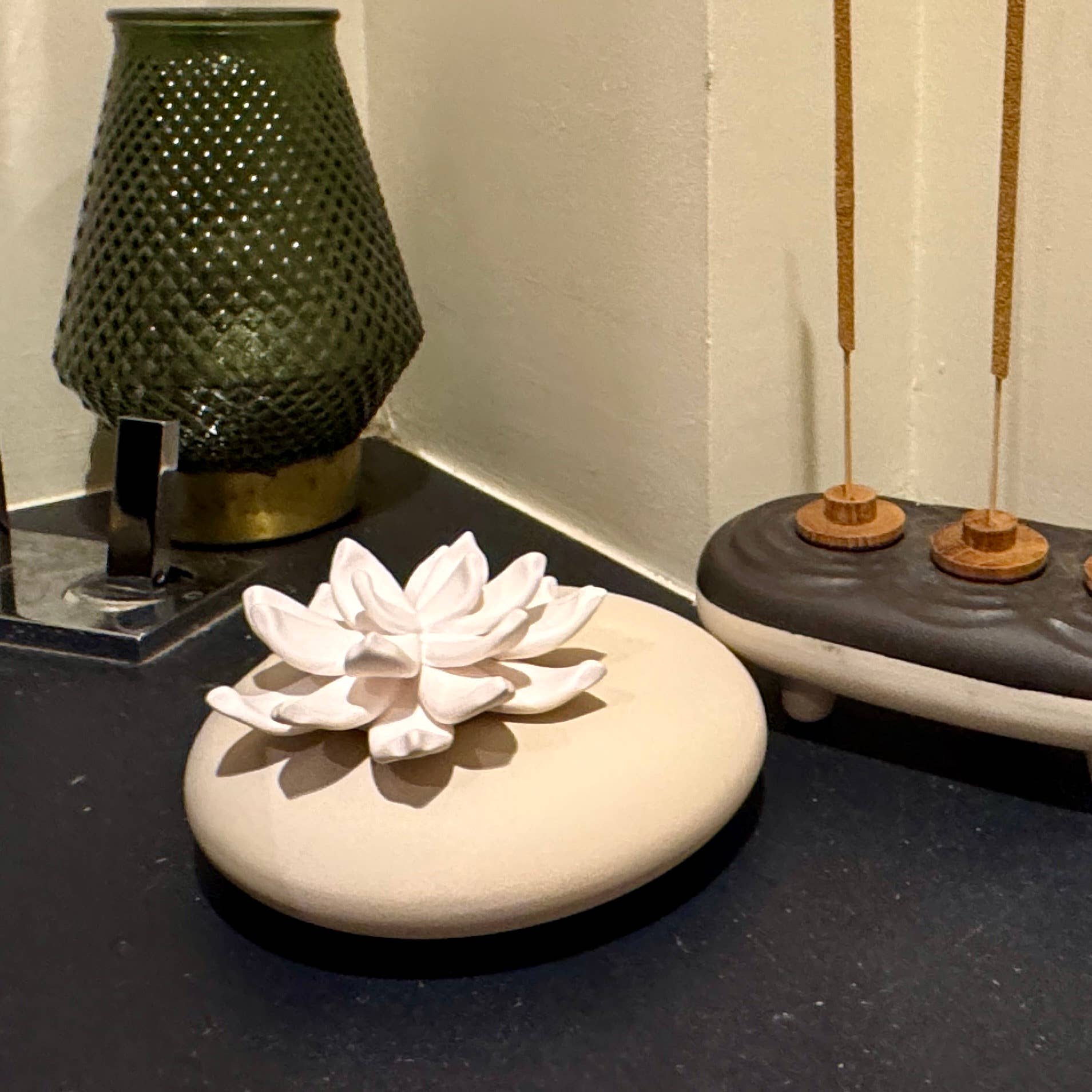 Anoq - Wholesale Reed Diffuser - Fragrance diffuser - LILI - Natural room perfumer6