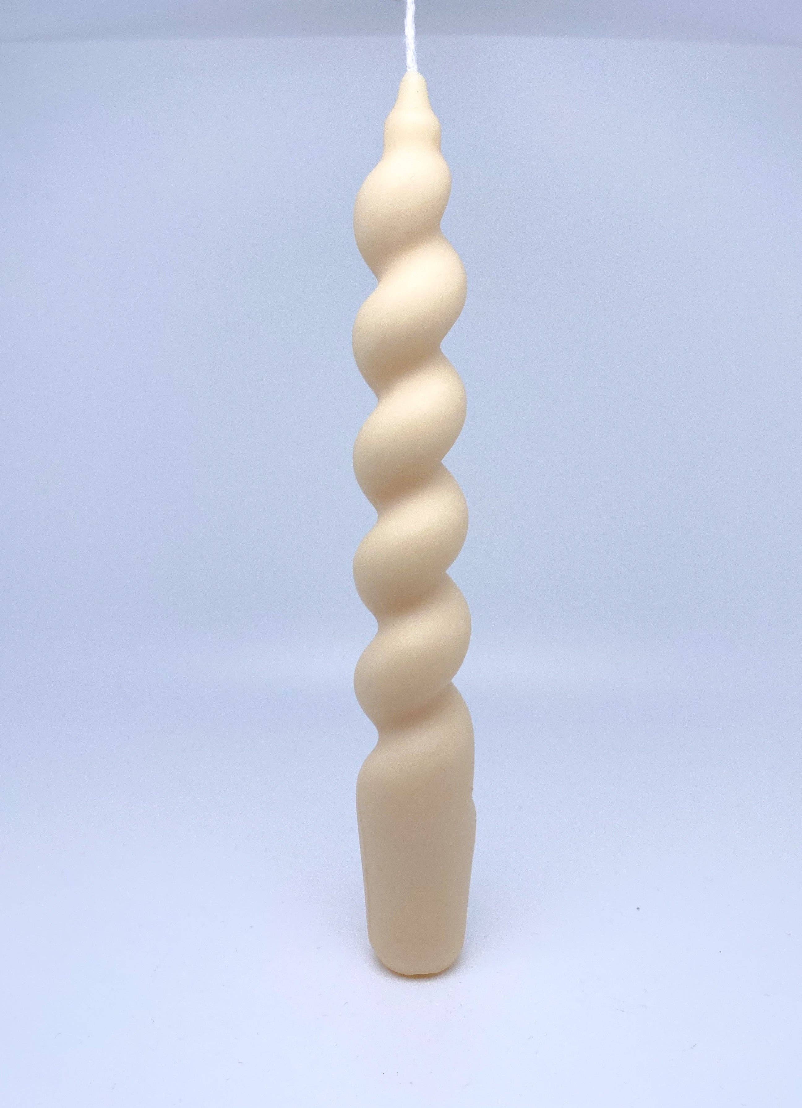 Twenty Two - Wholesale Novelty Candle - Twist Candle Cake2