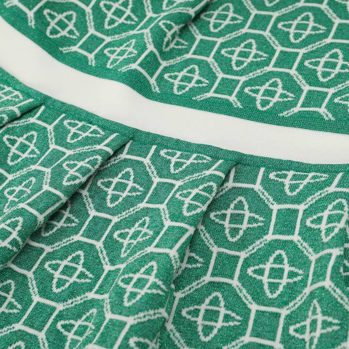 Verde Abito in Maglia 19Y con Bottoni di Perla e Finto Colletto Polo a V in vendita all'ingrosso su Faire10