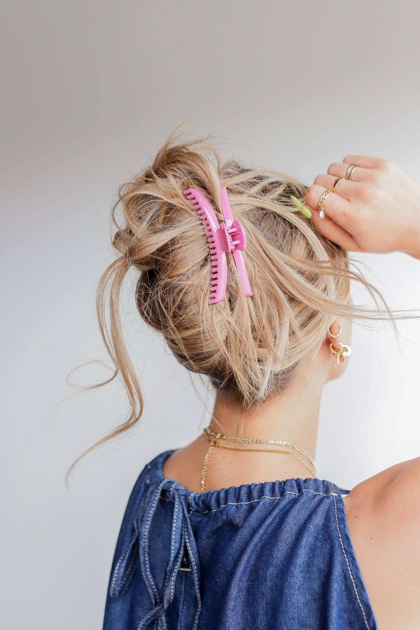 KAXI - Wholesale Hair Clip - Women's - Shiny Midi Hold Everything Claw26