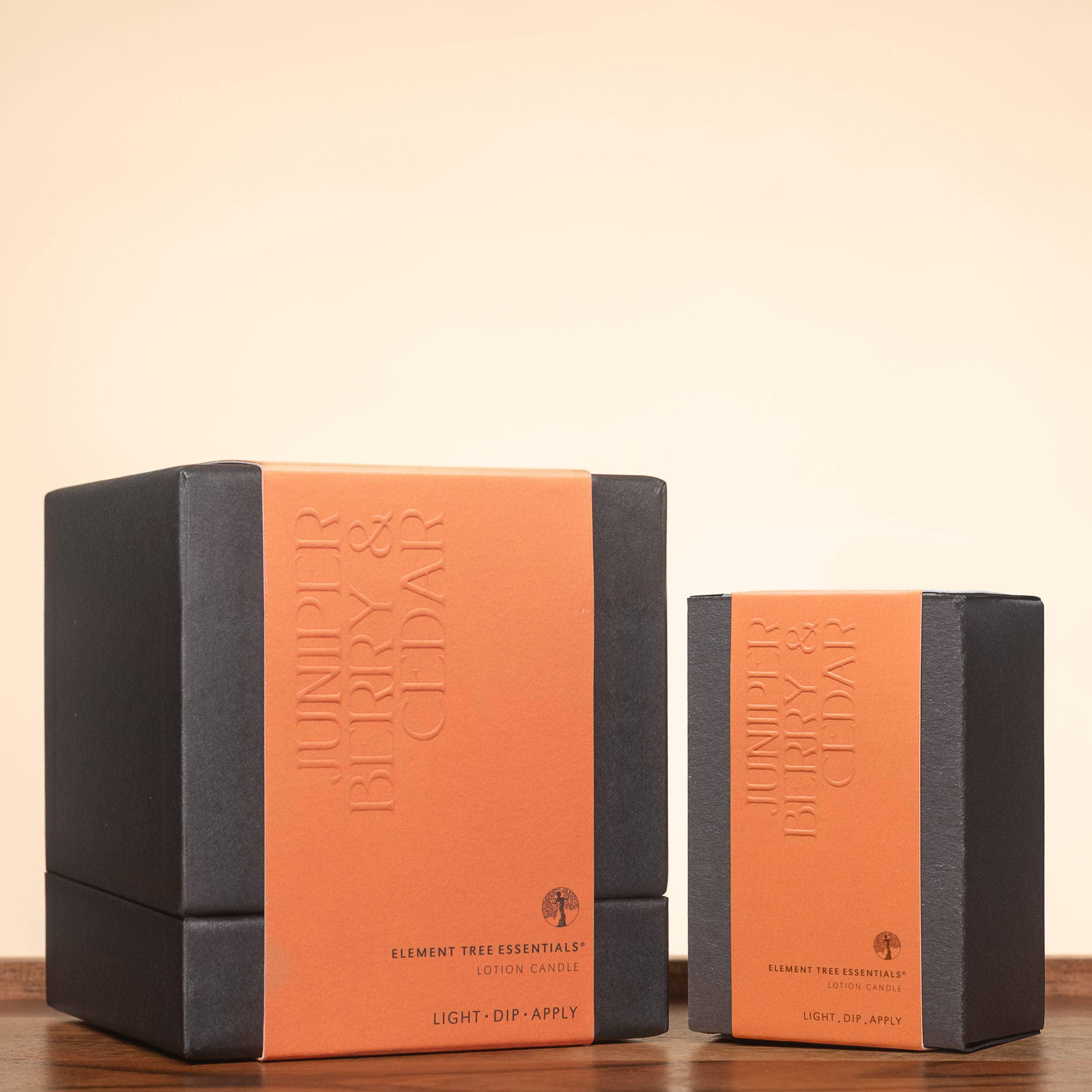 Element Tree Essentials - Wholesale Jar/Filled Candle - Juniper Berry & Cedar Lotion Candle