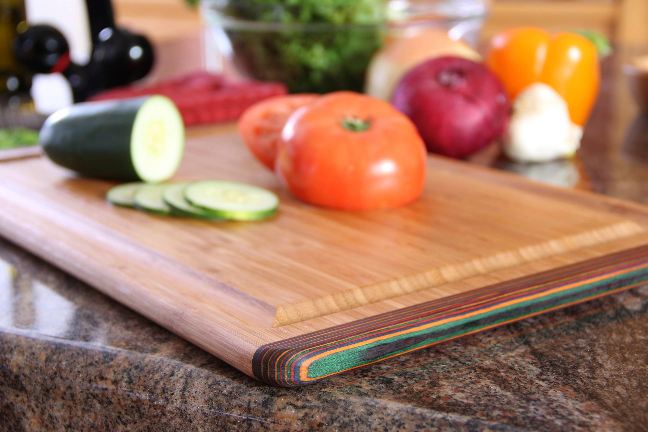 Island Bamboo - Wholesale Snijplank - Rainbow snijplank met jus groef1