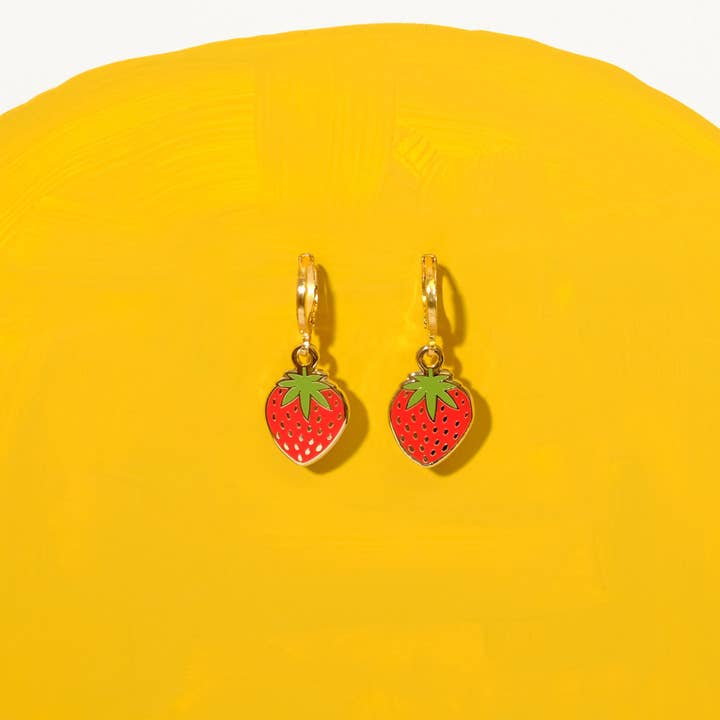 Sleepy Mountain - Venta al por mayor Pendientes de aro pequeños - Aros Strawberry Huggie1