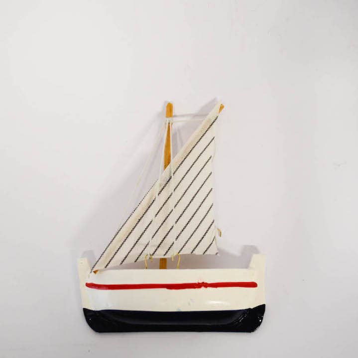 giftland - Wholesale Decorative Tabletop Object - Wooden Half Cut Ship Boat Magnet0