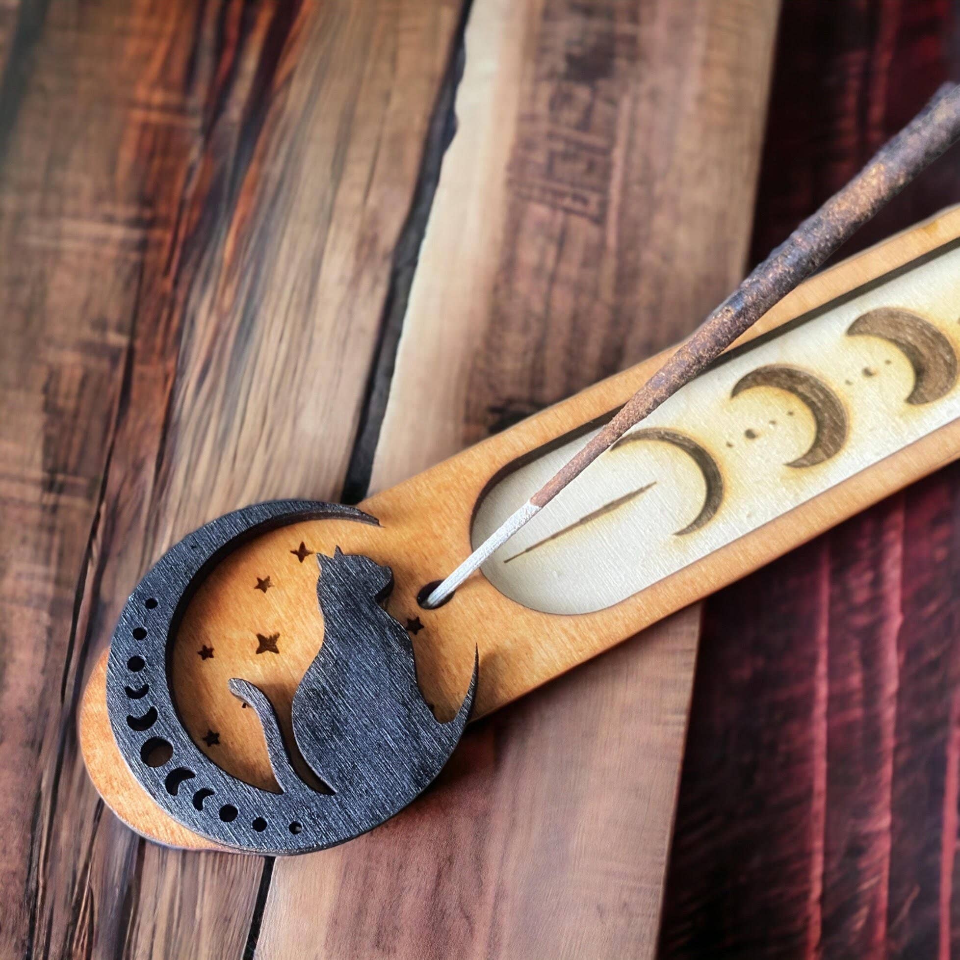 Ghoul Mom Designs - Wholesale Incense Holder - Black Cat Moon & Stars Incense Holder for Crystal Home Décor1