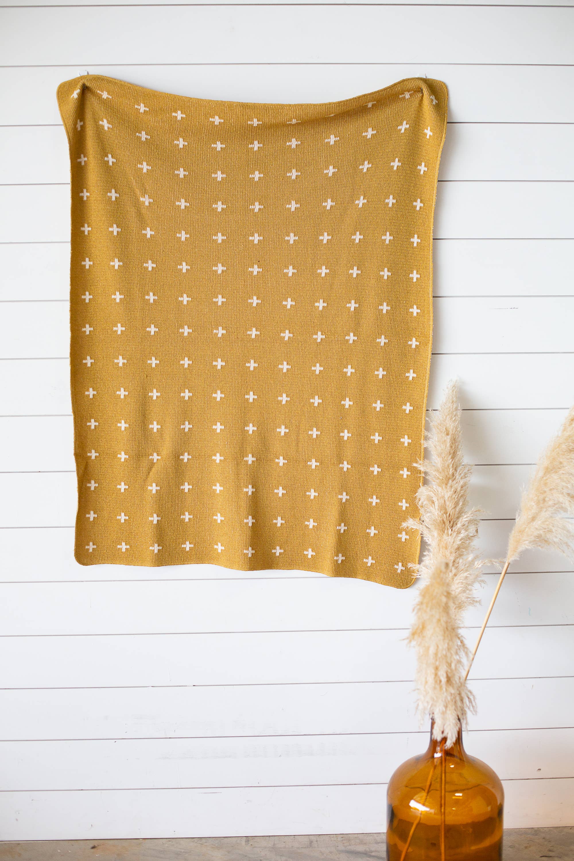 Modern Burlap - Wholesale Throw Blanket - Made in the USA | Mini Swiss Cross Knit Throw18