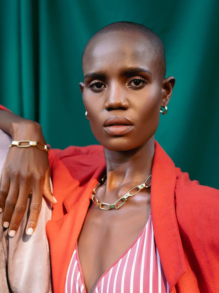 Collar cápsula Lulu - Hecho a mano en Kenia para venta al por mayor de Umutoni