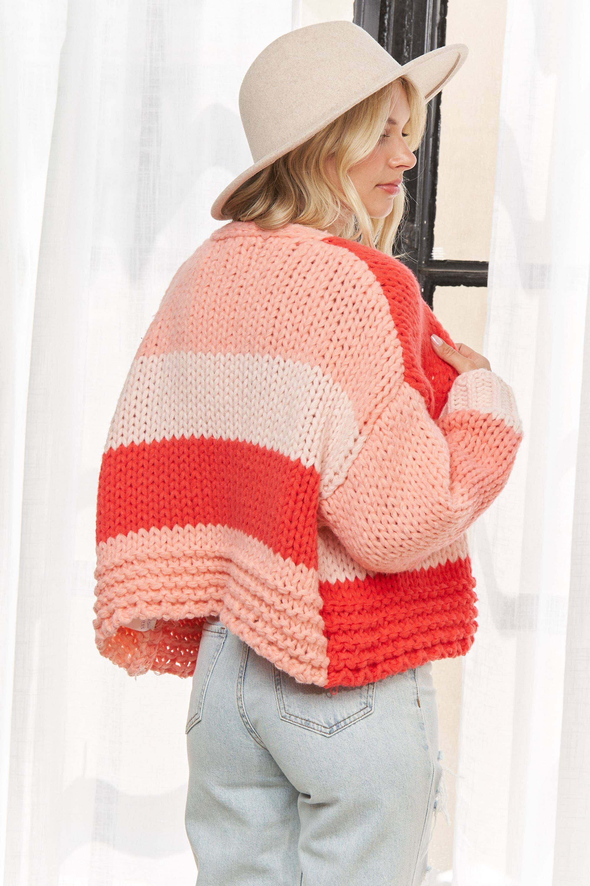 Madelyn – wholesale Kofta - Dam – LESW3935-FÄRGGLAD BLOCKSTICKAD KOFTA5