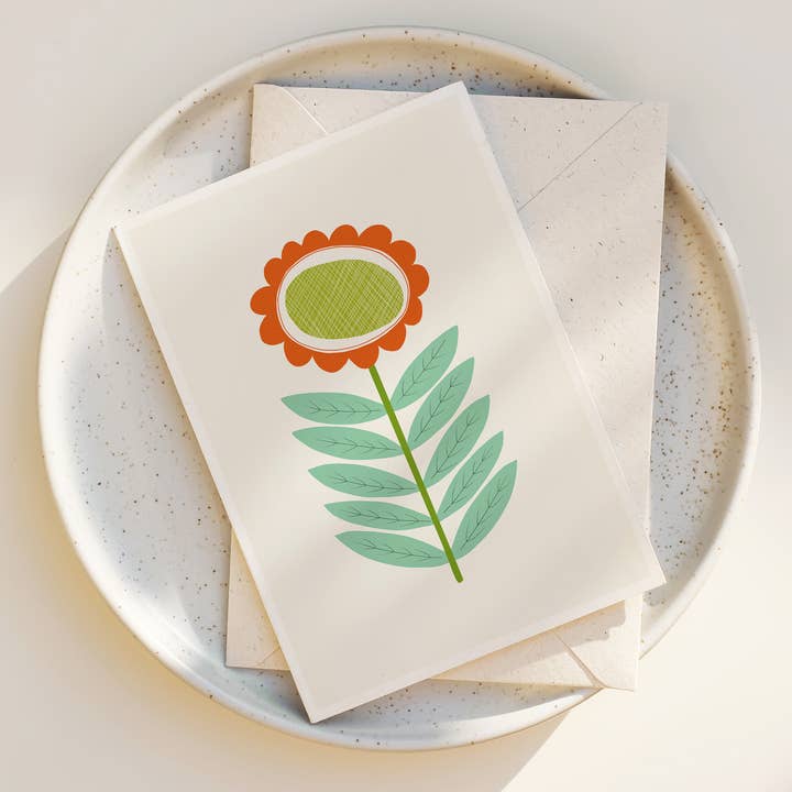 Mid Mod Flower No. 3 - Carte de vœux florale moderne pour la vente par Annie Bailey Art