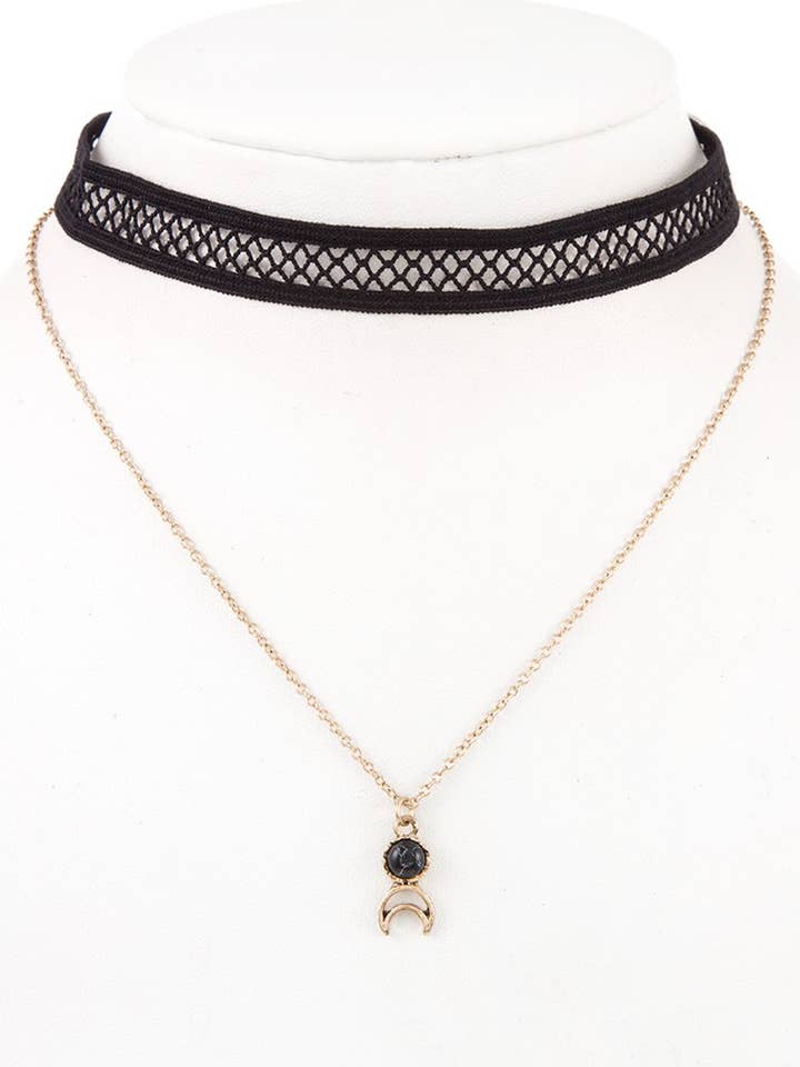 COLLANA GIROCOLLO IN PIZZO CON PENDENTE A GEM per la vendita all'ingrosso da parte di Andrea Bijoux