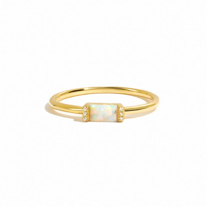 Opal-Baguette-Ring aus 925er Sterlingsilber mit 14 Karat Gold- oder Rhodiumbeschichtung für den Großhandel von Sami Jewels