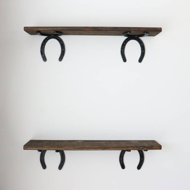 Estantes en forma de herradura para venta al por mayor de Nellie Nicole Designs