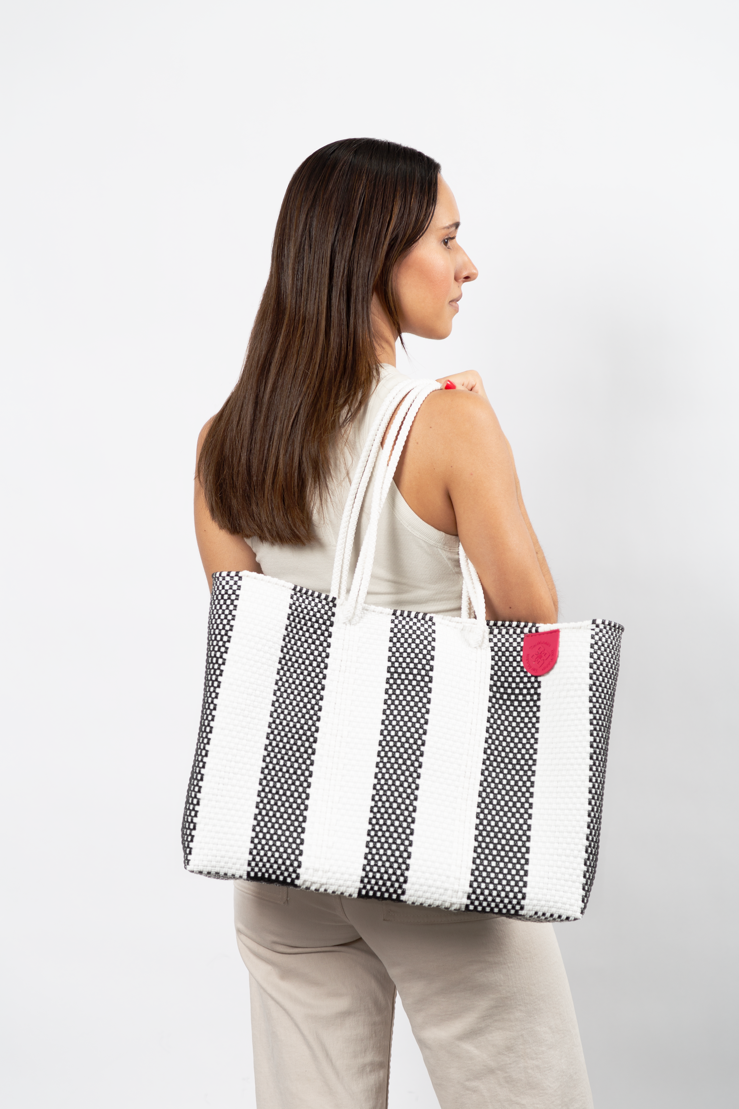 Tin Marin - Wholesale Tote Bag - Women's - Zebra Recycled Plastic Beach Woven Super Tote4