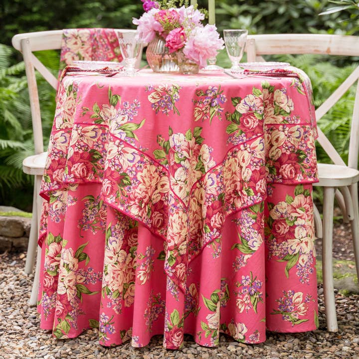 April Cornell - Wholesale Tablecloth - Blanche Tablecloth