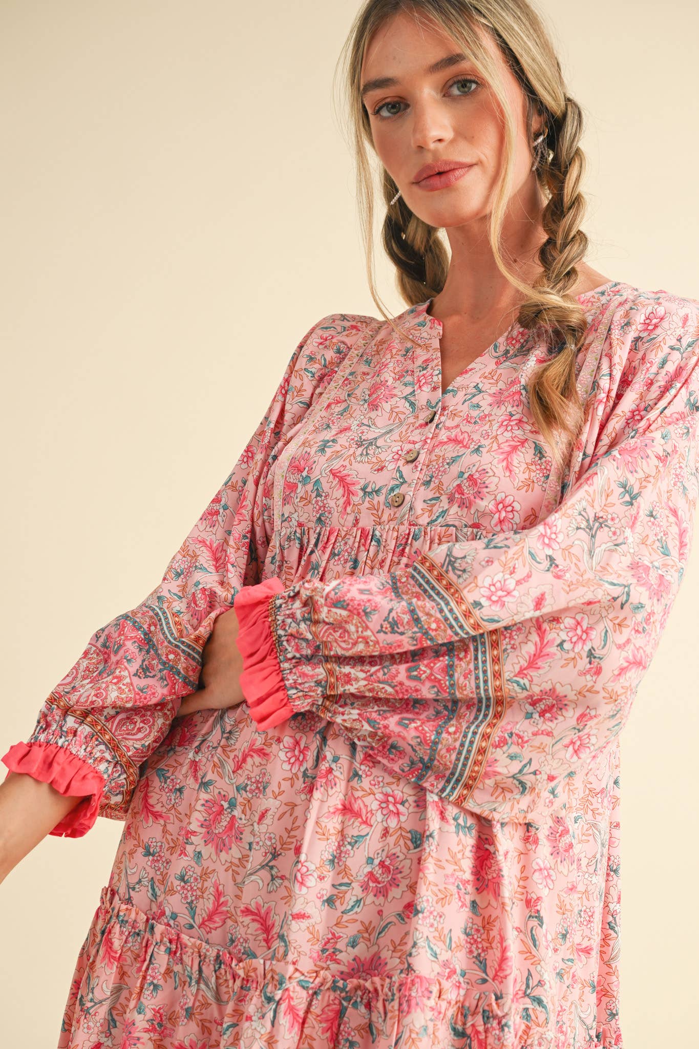 &MERCI - Wholesale Dress - Women's - EXCLUSIVE PRINT PUFF SLEEVE TIERED BABYDOLL DRESS MDR349023