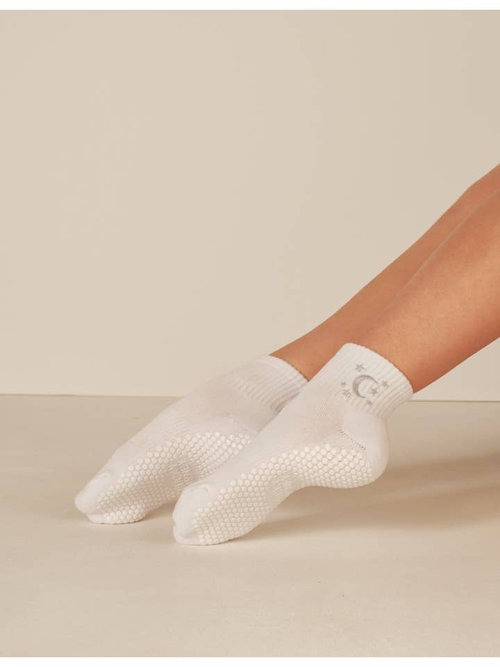 LUCKY HONEY - Wholesale Socks - Women's - The Harlow Grip Sock22