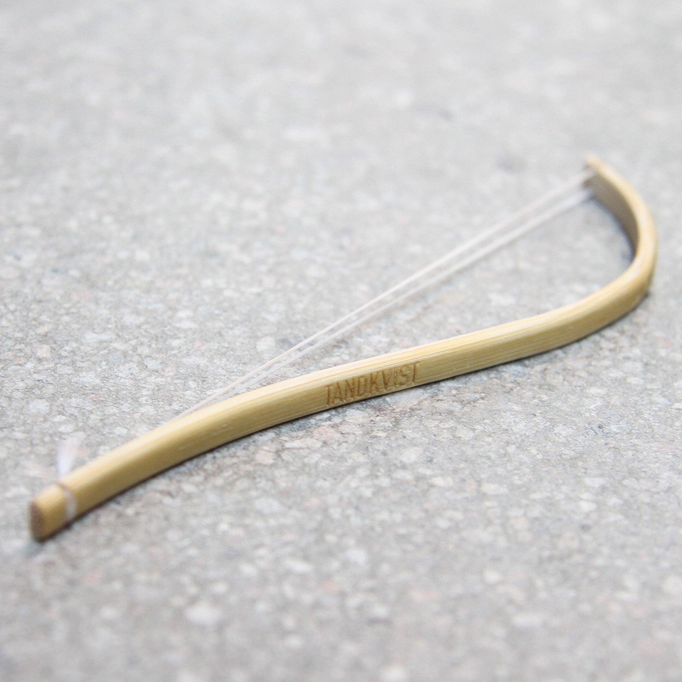 Tandkvist – wholesale Floss – BOW PREMIUM DENTAL BAMBOO FLOSSER WITH DOUBLE FLOSS STRING1