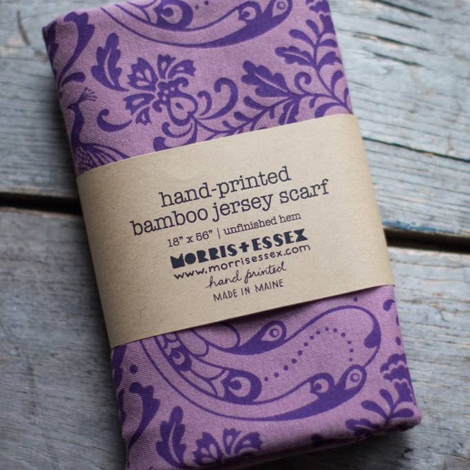 Sciarpa modello pavone viola per la vendita all'ingrosso da parte di Morris & Essex