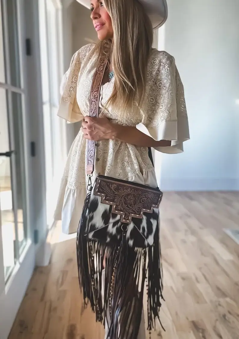 Boho Ranch Shop - Wholesale Crossbody Bag - Women's - DIXIE CROSSBODY cowhide Western Tooled Leather fringe purse9