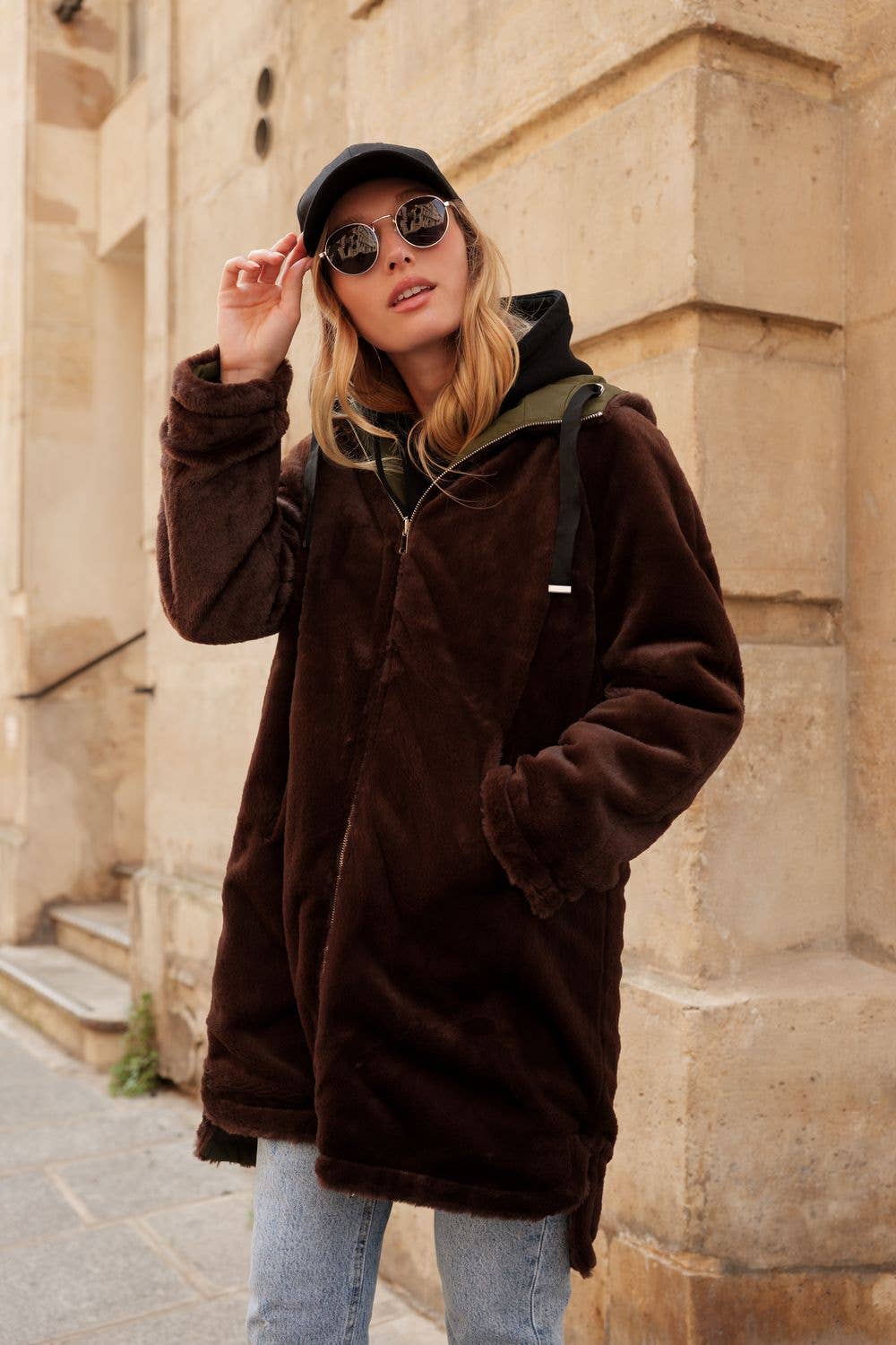 Attrait Paris - Wholesale Parka - Women's - Long hooded parka, reversible fur (Copy)4